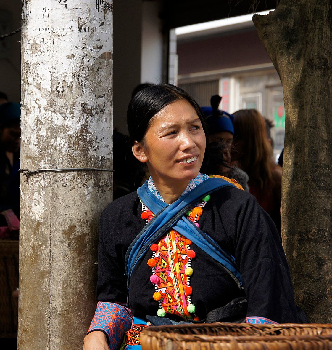 Roodhoofd yao vrouw, chinese minderheid