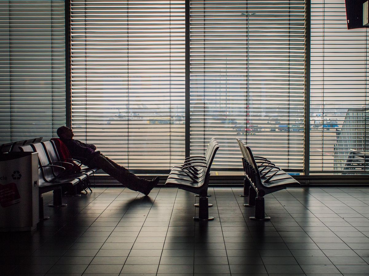 Gemaakt op schiphol op het moment dat meneer wakker werd en zich uitrekte.