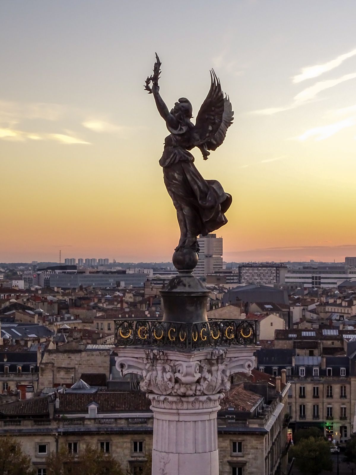 Colonne du monument aux Girondins vue de la grande roue