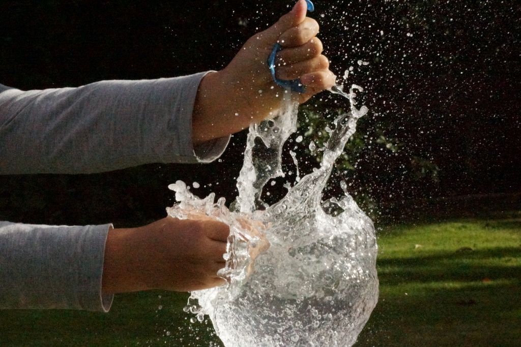 Water balloons are fun 2